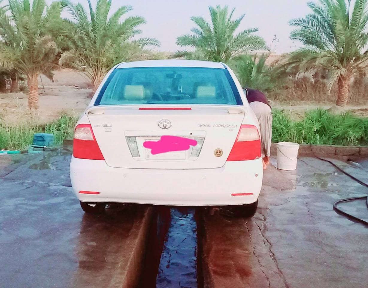 🚘 للبيع - تويوتا كورولا 2007 خليجي (أعلى فئة) 🚘
✅ محرك 1800 في في تي
✅ تبريد شغال خير من الله
✅ فتحة سقف كهربائية
✅ مرايا شفط كهربائية بلادي
✅ تقفيل أبواب وبصمة بلادي بالريمونت
✅ جميع الكهربائيات شغالة
✅ لايت زنون
✅ صبغ بلادي على الشركة
✅ سونار (حساسات) مرفق مع الصور
✅ حدادية مع تخم تاير واحد على واحد
✅ سنوية لحد 2029
🔹 السيارة نظيفة وجاهزة للاستخدام🔹
📍 العنوان: البصرة - قضاء المدينة
📞 للأتصال او  واتساب : ***********
السعر 89 وبيه مجال قليل
