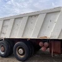 فرنسية موديل 1992 للبيع ‭٠٧٨٢ ٥٨٧ ٩٦٠٧‬ ًًً