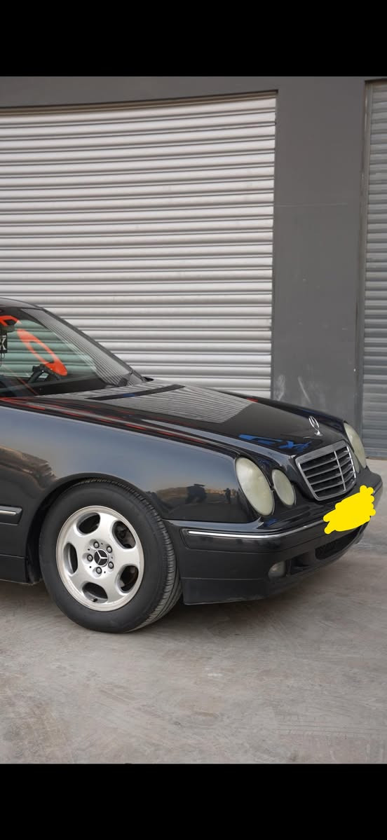 سياره مصبوغه صبغ درجه اولى   مناقصها شي مكفوله من الحادث والخياس حشاكم ولا كلوب بيها ميشتغل صيانه كامله من حداديه وكهربائيات عليها نانو سيراميك كامل داخل وخارج
صدر امامي خلفي كله مبدل 

 سياره ترايها ماشاء الله 

السعر المطلوب 13.500 وبي مجال للاتصال بالرقم *********** فيس ممتواجد اعتذر جدا 

اليجي الف هلا بي سياره موجوده بغداد الدوره شارع ابو الطياره
