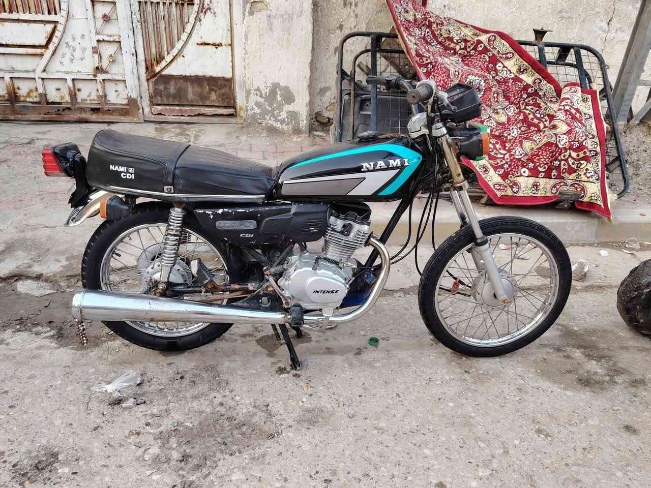 سلام عليكم البيع دراجه انتس  بدون اوراق مكفوله من سرقه بدل بيه والفات دراجه خير من الله ماعيزه شي مكانه العماره سعر *********** وتساب فقط وشراي بخدمته
