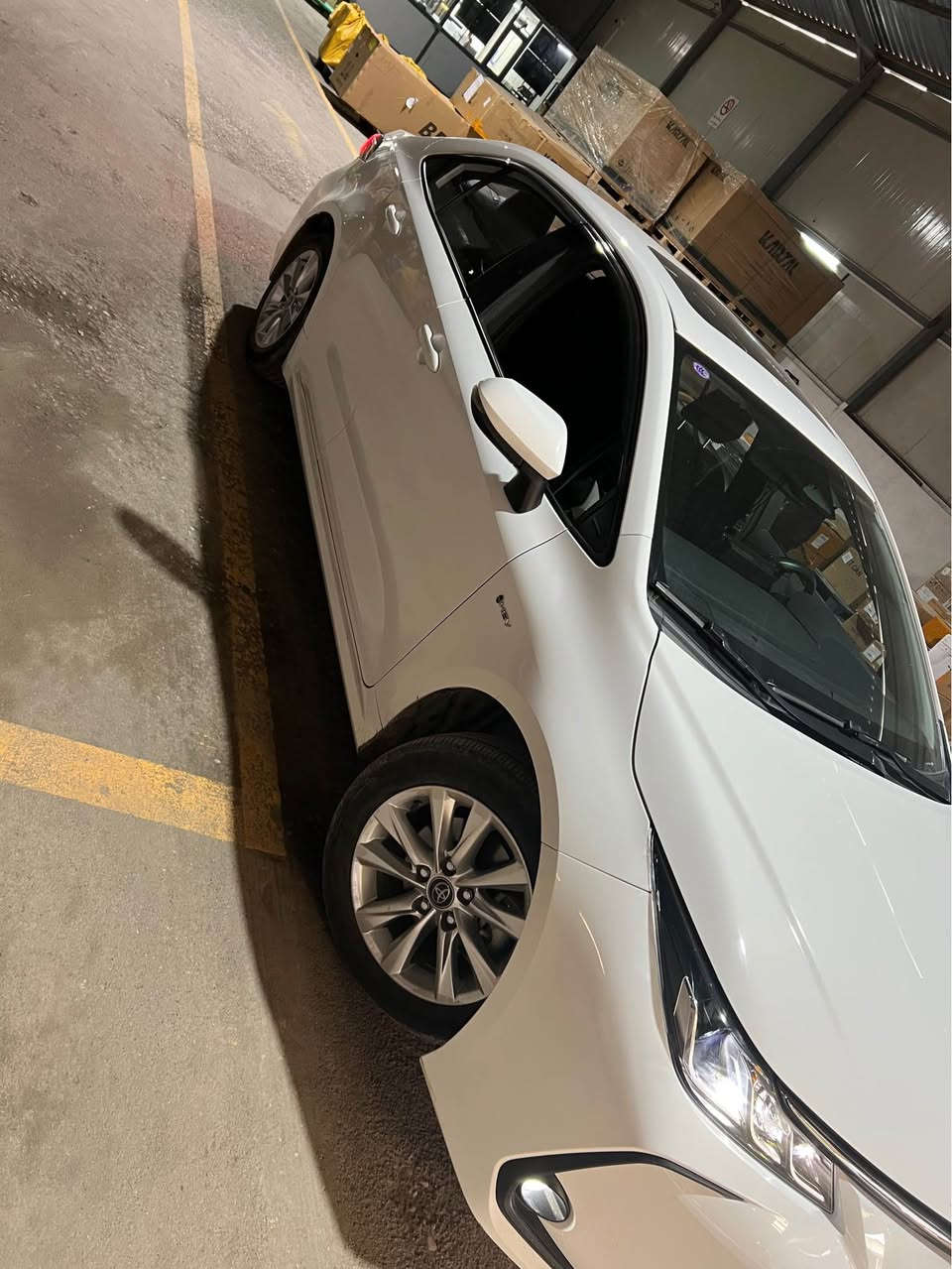 تویتا کرۆلە ٢٠٢٤ هایبرید سینی بی لیدران بەس ٤ جی تەزرەی هەیە
*********** أربيل, العراق
