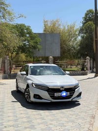🚘 للبيع هوندا أكورد هايبرد 2022 – وارد أمريكي – فول مواصفات 🚘 ✅ المحرك...