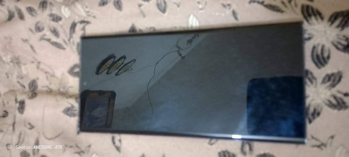 سامسونك التره ٢٢
جهاز وضع الشركه كلشي ممبدل بي 
ذاكره ٢٥٦ مراوس اب ١٥ عادي او برو حته لو مفتوح اهم شي مو مبدل شاشة او ايفون ١٤ بروماكس الي عنده لا يقصر مو بيع بس مراوس وتحياتي الكم طك شلع


**إذا كنت صاحب هذا الإعلان وتريد حذفه لأي سبب، رجاءا أرسل رسالة إلى الدعم الفني**