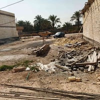 يوجد قطعه ١٥٠ متر واجهة ١٠ نزال ١٥ تبعد ٦٠ متر ع الشارع الرئيسي بصف ال...