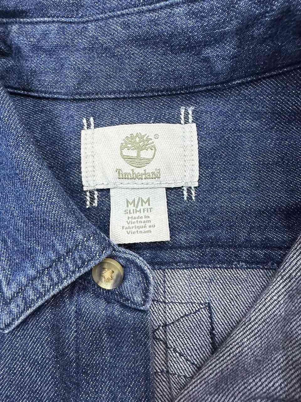 قميص تمبرلاند 
قياس مديم 
الطول 74سم
العرض 55سم 
السعر 25


**إذا كنت صاحب هذا الإعلان وتريد حذفه لأي سبب، رجاءا أرسل رسالة إلى الدعم الفني**