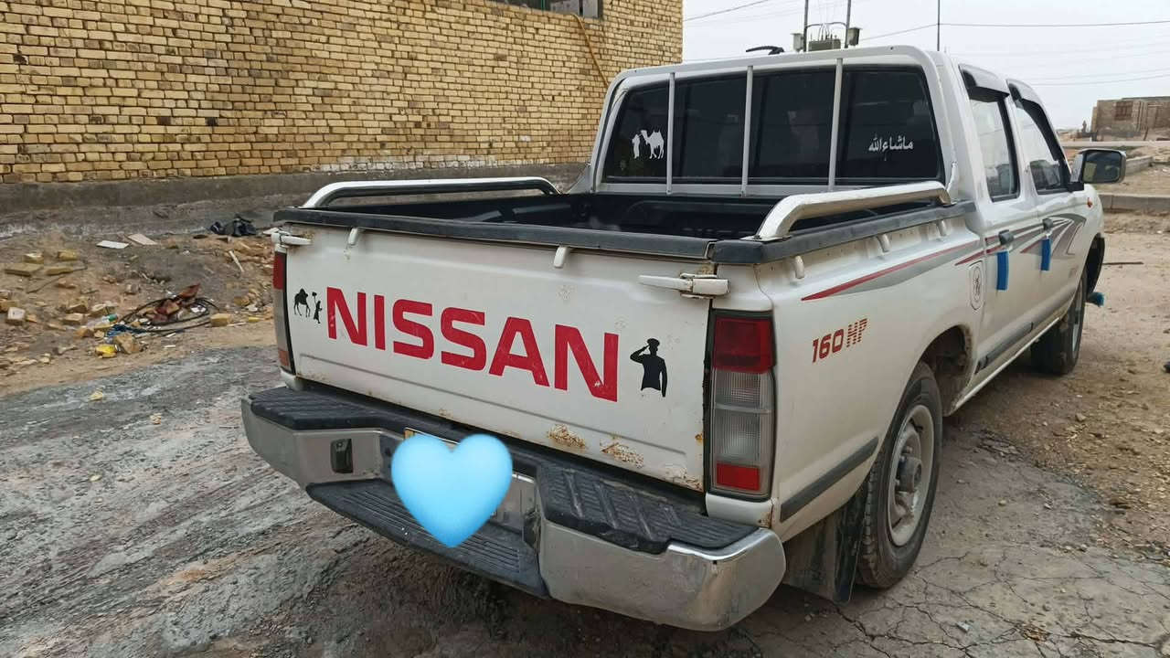 سلام عليكم للبيع سياره نيسان بيكم موديل 2014سياره جديده تواير مكينه كير تبريد ثلج السياره جديده شوفت عينك السياره مكفوله كفاله عامه من الضربه السعر140المكان النجف الاشرف 
رقم ميسان بسمي 
رقم الهاتف 👇
‏‪***********‬‏
