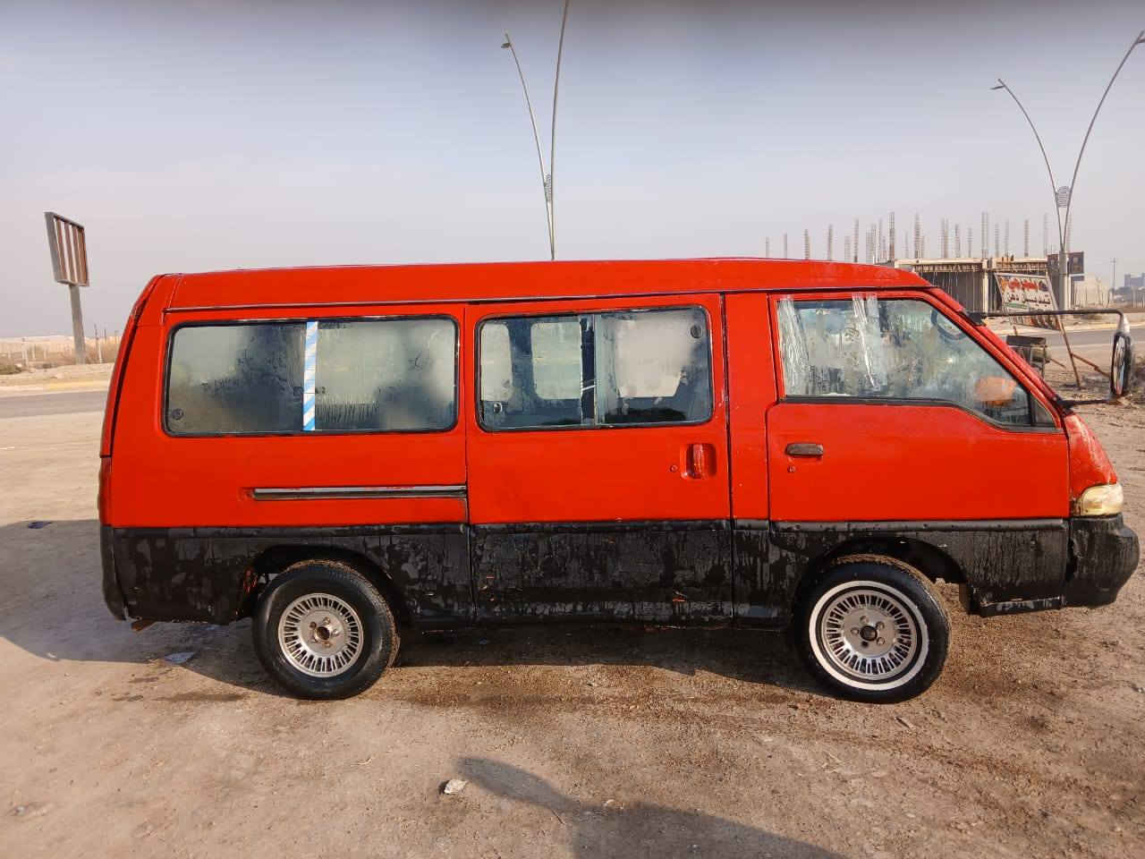 سلام عليكم سياره للبيع هوندا كاز جاهزه للعمل السعر 18 وبيهه مجال المكان بغداد رقم  ***********
