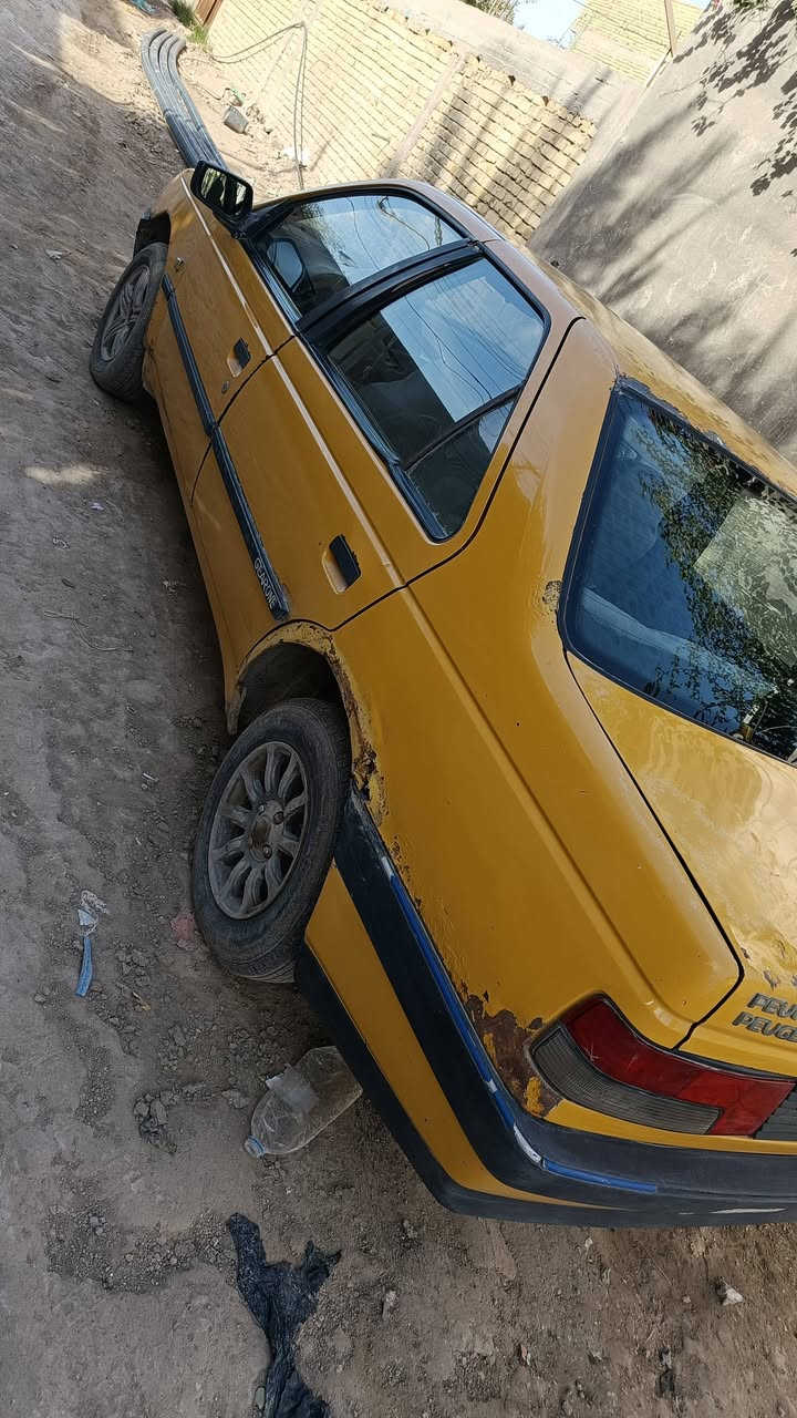 للبيع بيجو راوه موديل 2009 رقم واسط الماني تحويل مباشر سياره مصفره وجاهزه محور كير  ونجي كلش نضيف مكاني ذي قار حي الامير مقابيل منصوريه على روف سياحيّ سعر 16 وبيه مجال *********** متوفر واتساب
