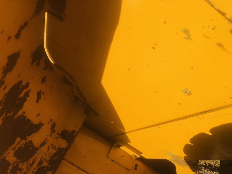 سلام عليكم شفل كاوسكي حجم 70 موديل 82 B مكان رمادي
‭0780 999 3561‬
