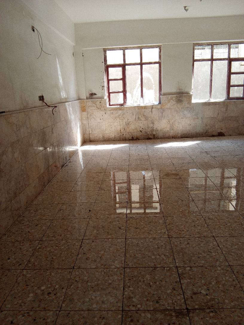 السلام عليك اني خلفه سيراميك جدران ورضيه بايات درج مرمر بورسلين ***********
***********شغل درجة اولى ستلام مهندس
