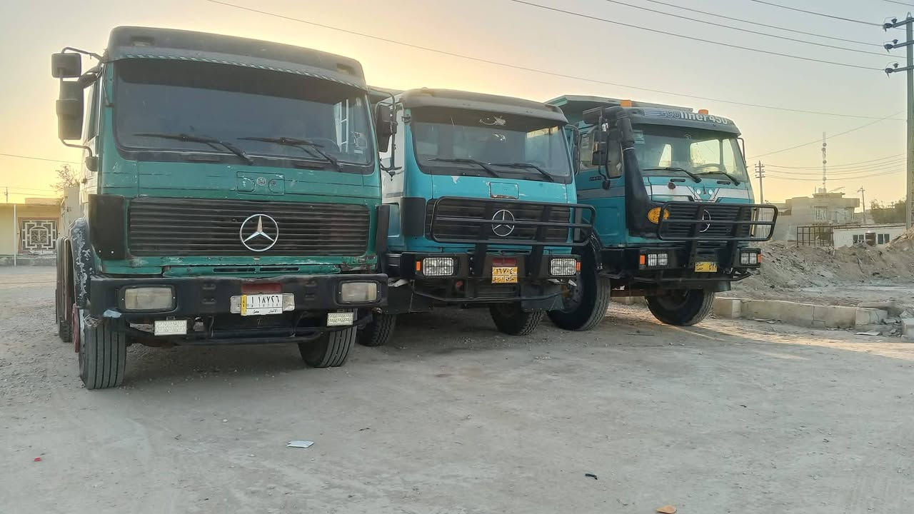 سلام عليكم للبيع المعرض على طريق كربلاء نجف خان النص عمود ***********05/٦٠٠
