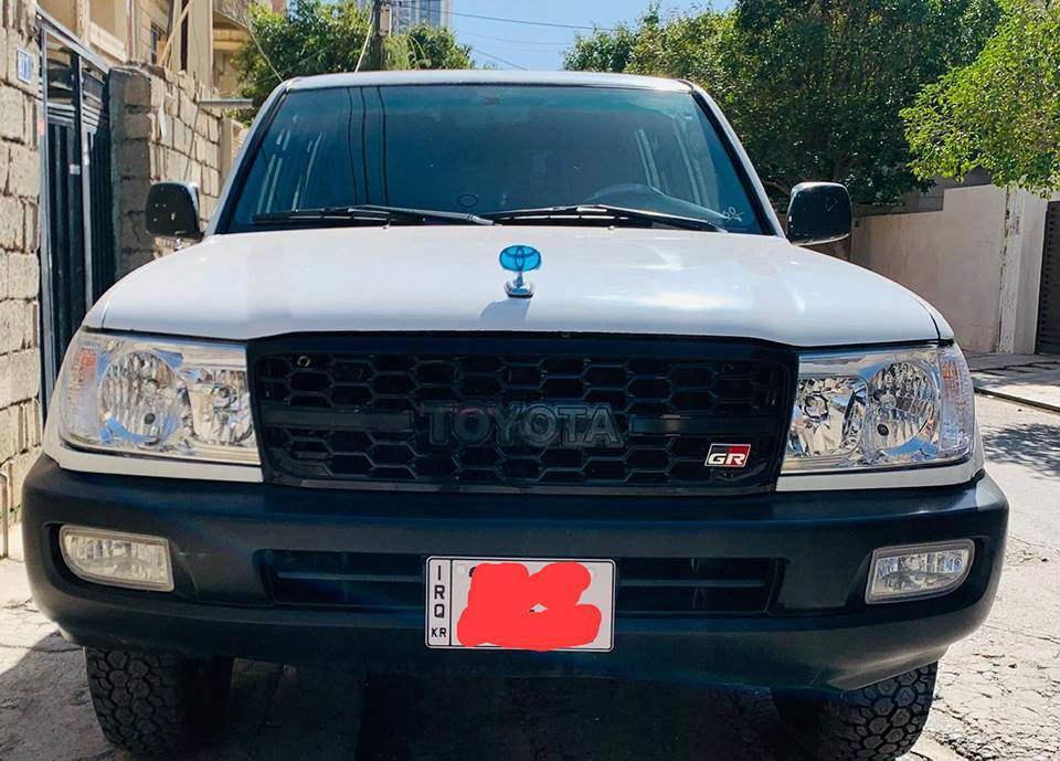 سلام عليكم تويوتا لاندكروزر موديل 2004  سيارة رقم اربيل بسمي رقم جديد سنوية جديد هزه جديد 2030  تخم تاير جديد دواخل كير ومحرك جديد سيارة بدون ضربة بجم كبس وخلفي كبس بيهة جم قطعة صبغ جمالية شاشة كامرة سيارة جاهزة مكان سيارة أربيل رقم *********** بي واتساب أربيل, العراق
