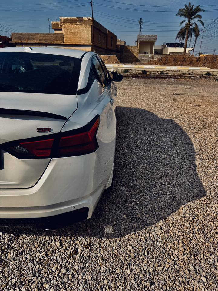 السلام عليكم شباب التيما موديل 24 مواصفات
نيسان التيما 2024 فئة Sr
حادثهة جامرلغ امامي  ايسر من امريكا 
وراجع bdrفقط 
الون ابيض 
فئة سبورت sr
محرك 4 سلندر تنفس طبيعي 
دفع امامي 
شاشة كبيره +كامرة خلفية 
نظام بصمه تشغيل
ستيرنكن تحكم 
انوار Led امامية 
مثبت سرعة 
 نظام منع انزلاق 
 حساسات امامي خلفي
صدر امامي وخلفي شركه بلادي 
ممشى السياره 22 الف 
رقم الشاصي 
رقم سلمانيه. باسمي شرط تحويل 
سيارة كاملة ما بيها اي نقص شرط الفحص
مكان سياره ديالى 
السعر اتصل ‭0770 419 2793‬
