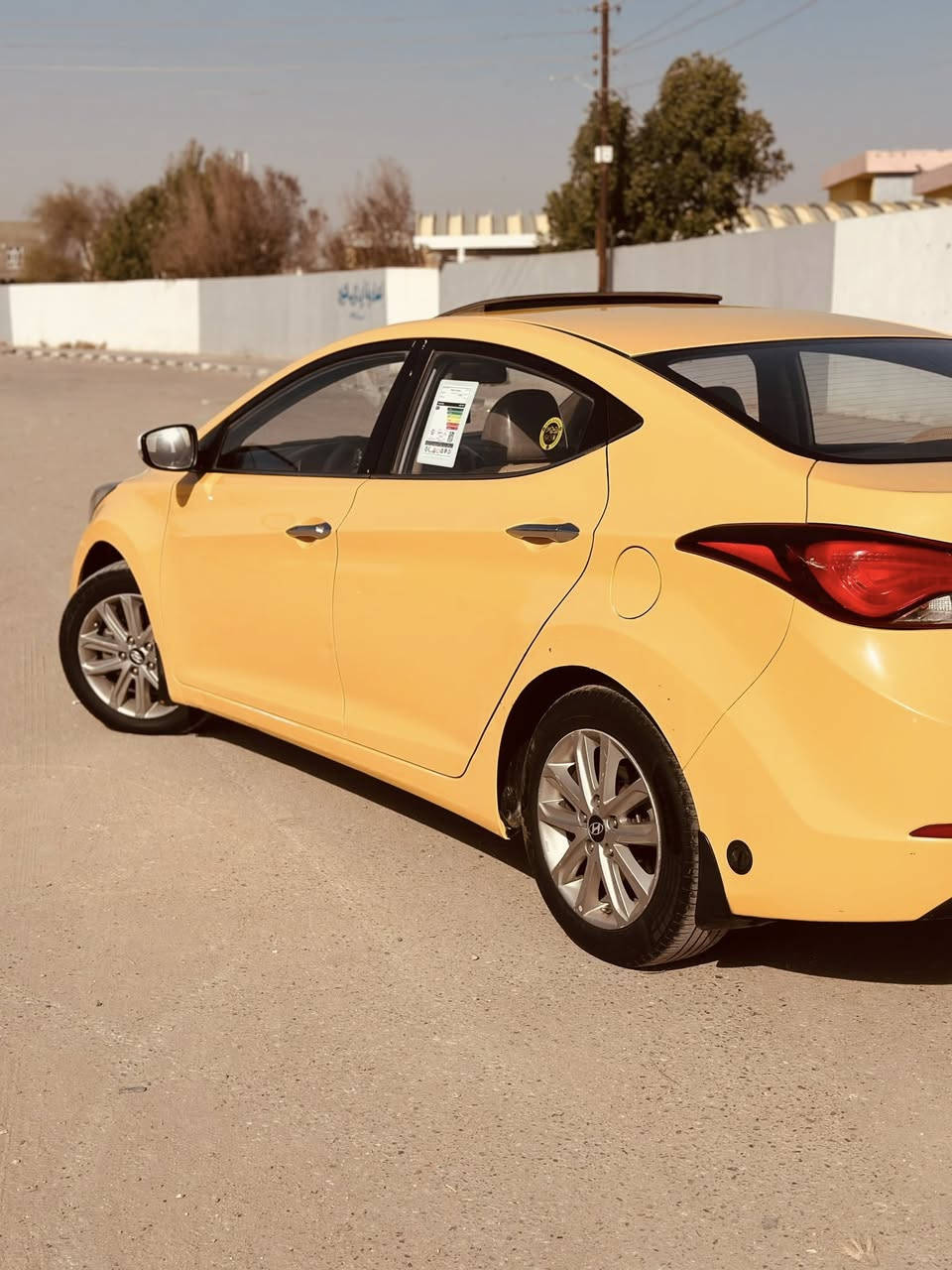 السلام عليكم  الانترا 2015.
كفاله عامه من كلشي فول للاخير 

عدا البصمه 

السعر ***********
