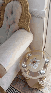 تخم نضيف كلش اشترينا بمليون وربع هسا نريد ننتقل لمكان صغير نعرضة 550وب...