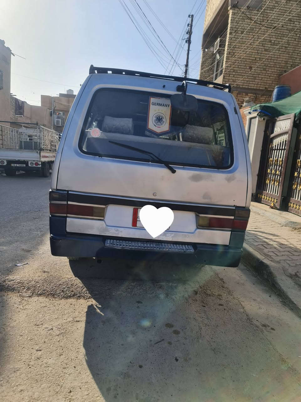 السلام عليكم كيه بسته نضيفه جاهزه من كلشي 
كير مكينه اكسل كله بلاد
رقم بغداد الاماني سنويه 28 السعر 45 بيها مجال بسيط مكاني بغداد الحسينيه مال راشديه ملاحضه صاحبها ايريد تحويل ميسوي وكاله ***********
