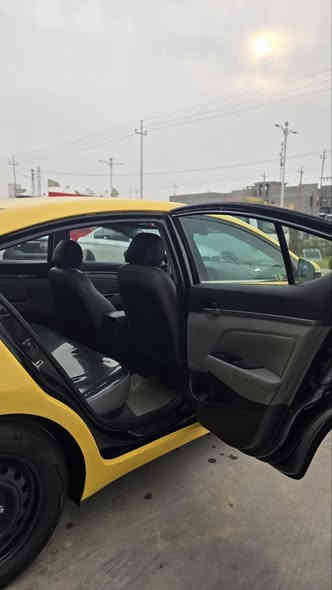 السلام عليكم
للبيع فقط النترا ٢٠١٧ محرك ٢٠٠٠ دوش 
بغداد انكليزي باسمي تحويل ثاني يوم 
كير مكينه مكفوله ممفتوحات
لمتد فول مواصفات 
٦ سماعات انفنتي 
لايت وبك لايت لد 
كشنات جلد  خزن كشن كهرباء 
٤ كشنات تدفئة 
مرايه قلاب 
سياره جاهزه وحلوه احلا من الصور تخم تاير جاهزه مدوشمه سفاري كشنات وارضيه
حادثها جاملغ عكس السايق مبدل بدون ارباك بدون دواخل  
صور حادث ماعندي 
للتواصل 
***********
***********
