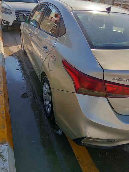 سلام عليكم سياره اكسنت موديل 2019وارد امريكي بيه جاملغ امين صبغ وجاملغ خلفي ايمن صبغ بنيد مبدل  سياره خير من لله كير مكينه حداديه خير من لله تبريد كله شغاله السعر 110وبيه مجال مكاني بغداد البلديات الصحفين لاستفسار الرقم. ***********
