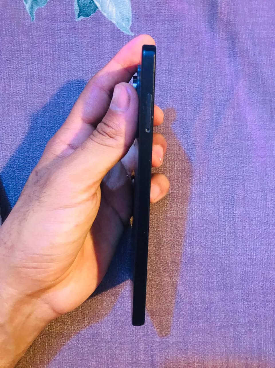 سلام عليكم  Redmi Note 13 5G  الذاكرة: 256GB   الرام..8
كاميرا 108MP  بطارية 5000mAh شحن سريع 33W  بيه فطر خفيف بالشاشة وما مبين ، وما يأثر على أداء الجهاز.   غراضه شاحنه الاصليه مالته33W وكيبل 
 سعر 220 وبي مجال بسيط مكاني بغداد 
***********

.
