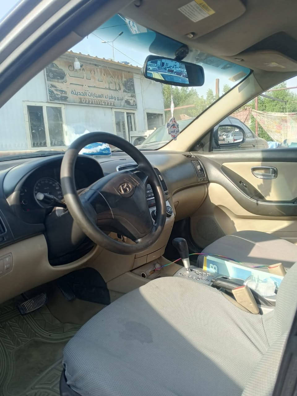 السلام عليكم الانتره مديل خليجي 2008 السياره جاهزه كير مكينه تبريد خير من الله بيها صبغ بس البنيد وحفات مال جاملغات تكحيل سونار موجود بس ما مصوره السياره كفاله بدون ايي ضرر معروضه 98 وبيها مجال مكان بغداد الدوره‏‪***********‬‏
