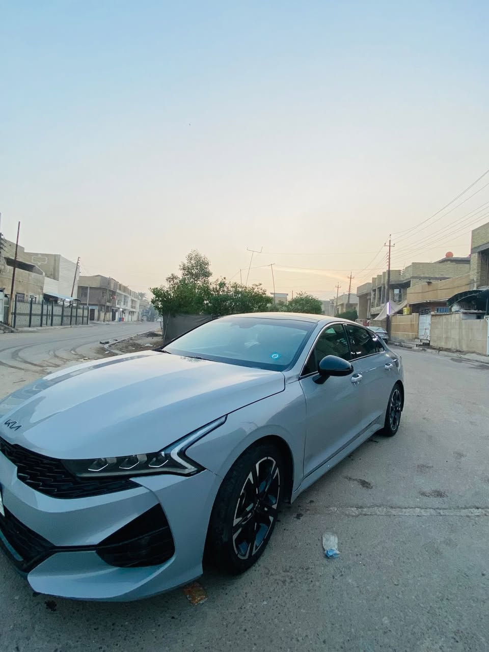 السلام عليكم كي فايف 2022 فول مواصفات فئة جي تي لاين كلاسزز مان مكينه 1600 تيربو فتحه تدفئه تبريد بالكشنات تدفئه دركة ستيرن قيادة ذاتيه تحديد مسار رادار حساس امامي خلفي كشنات جي تي بلادي اوتو هولد ومواصفاتها اكثر من الي ذكرتهن 
رقم بغداد تحويل ثاني يوم 
مكان السيارة بغداد )"// حي الأعلام 
السعر 185
بيها مجال بسيط 
رقم الهاتف 
***********
