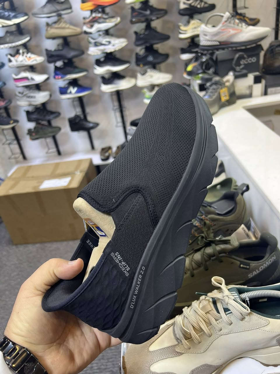 سكجر وكاله جديد اورجنال مع الكارتون حديث 25  فيكان مصنوع من مواد نباتية طبيعية 

…………. قياسات المتوفره 43 و46.


**إذا كنت صاحب هذا الإعلان وتريد حذفه لأي سبب، رجاءا أرسل رسالة إلى الدعم الفني**