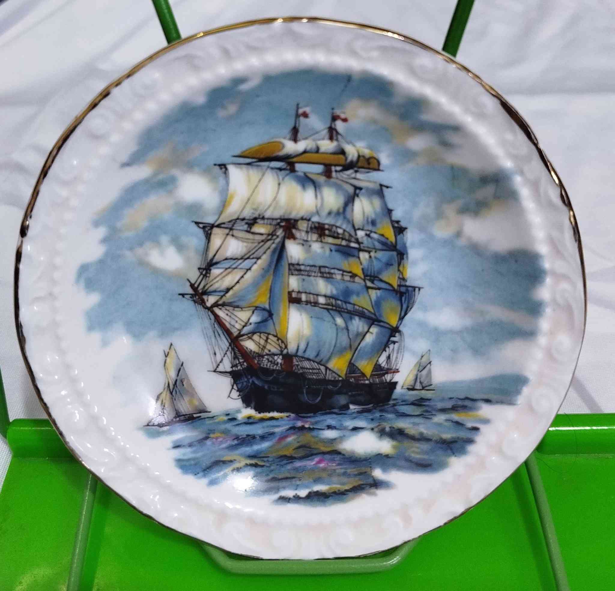 سعر الماعون ٣ والتوصيل ٥


**إذا كنت صاحب هذا الإعلان وتريد حذفه لأي سبب، رجاءا أرسل رسالة إلى الدعم الفني**