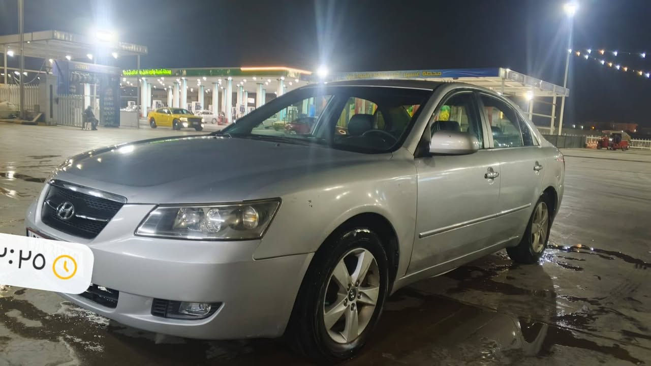 هونداي سوناتا 2008 دخول جديد كص جنطه غاز اصل يعني انسه صرف محرك كير حداده تبريد كله بشرط ترايك زيرو َاشي قليل السعر ٤٢ بيها مجال حك جيه مكان نجف للاستفسار ***********
