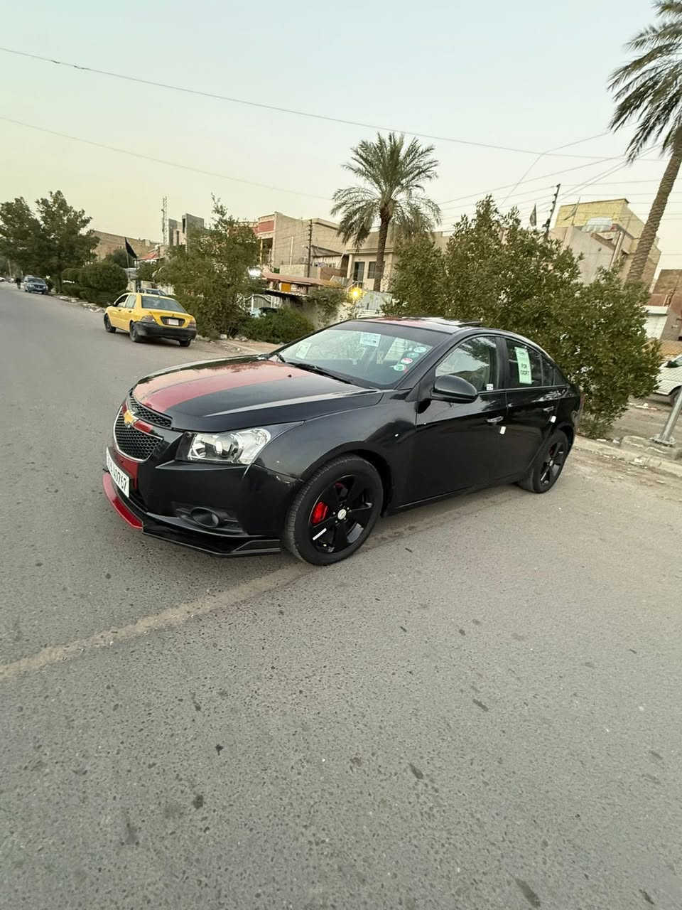شيفروليه كروز  Chevrolet Cruze
الموديل 2010
كير ومحرك اوبتره بلادي 🛑
رقم السيارة | شمالي السلمانيه
سنويا ٢٠٣٠تسقط
موقع السيارة | بغداد الشعب📍
السيارة وارد خليجي ✅ 
بأسم عربي بغدادوتحويل مباشر ووكالة  
منظومة زنون  ⚠️ 
المواصفات 🔰 
أرضية جلد ✅ 
مقاعد جلد ✅ 
شاشة كبيرة الحجم ✅
شاشة أعطال ✅ 
كير جديد ✅ 
محرك جديد ✅ 
تحكم استيرن جهتين ✅
نافذة ups✅
تحكم مري كهربائي✅
جرص احزام الامان✅
جرص 120✅
صندوك بصمة✅
كهربايات كلها تشتغل💲
فتح سقف سلايت روف⚠️
مانع انزلاق 
ماشيه 99mi
كشاف ضبابي خلفي
كشنات تدفه تبريد 

وبقية المواصفات المعروفة 🔹
السعر (72)وبيها مجال بسيط السونر موجود بل منشور بي كل التفاصيل التصال( ***********)
