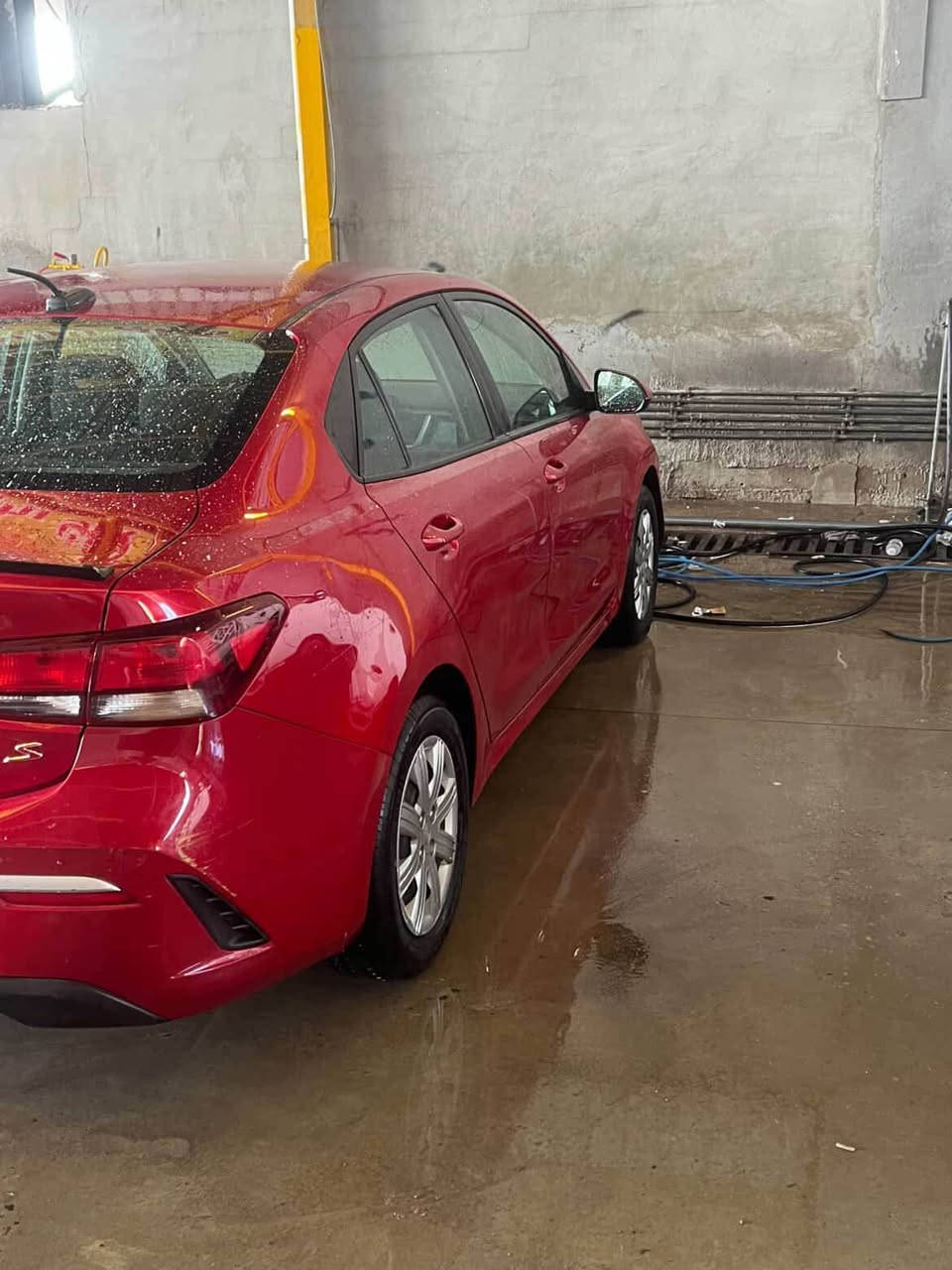 بسم الله الرحمن الرحيم 
للبيع كيا ريو موديل ٢٠٢١
مواصفات s 
رقم اربيل الجديد
هزة جديدة
ضررها بابين جهة السايق و بوند
ماشية ٧٥ الف ميل
مكانها موصل 
السعر ١٠٨ ورقة و بيها مجال
*********** بي واتساب موصل, نينوى
