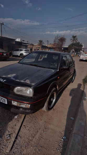 سلام عليكم 
كولف موديل 92
كير ومحرك خير من الله 
صدرها جديد
تخم تاير جديد
سعر 39 وبيه مجال المكان بغداد العامرية 
***********
