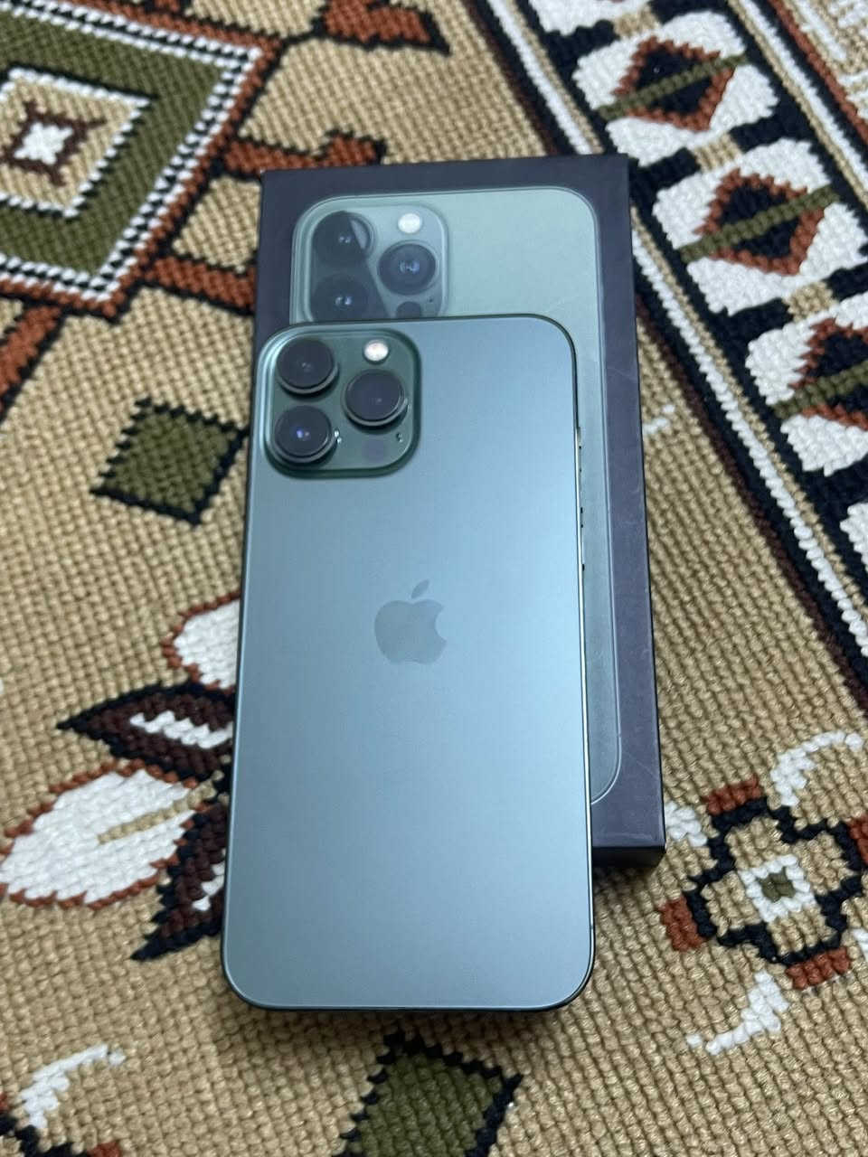 سلام عليكم آيفون 13برو ماكس بطاريه84ذاكره256تليفون كلش نضيف مامفتوح سعره750 رقم ‭0775 268 3704‬
