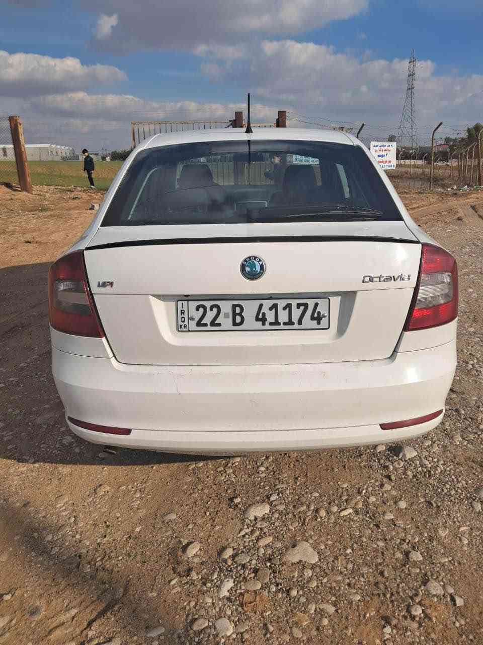 سكوده ٢٠١٣ بيلاد سپى فول به س سلايت نيه بى سبوغ بى ليدان  نمونه له جوانى گير  توماتيك مه كينه بيلادى سه نوى نويه هه زه شى نويه  هه مو شت به شه رت *********** أربيل, العراق
