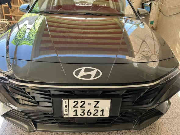 السلام عليكم
النترا موديل 2025
 فول مواصفات 
لون مميز   
فتحة سقف 
داخل جلد 
مري ترحيب 
صندوق ترحيب 
حساس امامي خلفي 
اريل كهربائي 
شاشة كبيرة 
كيجات دجتل 
حساس تايرات 
تحكم في القياده 
اربع وضعيات قيادة 
مكان السيارة بغداد 
السعر 150 ورقه وبيهة مجال قليل 
***********
