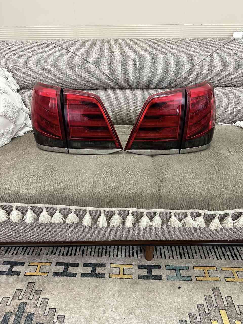 السلام عليكم تخم بك لايت لاندكروز من 2006 الى 2015 لد مكاني بغداد السعر 150 الف ***********
