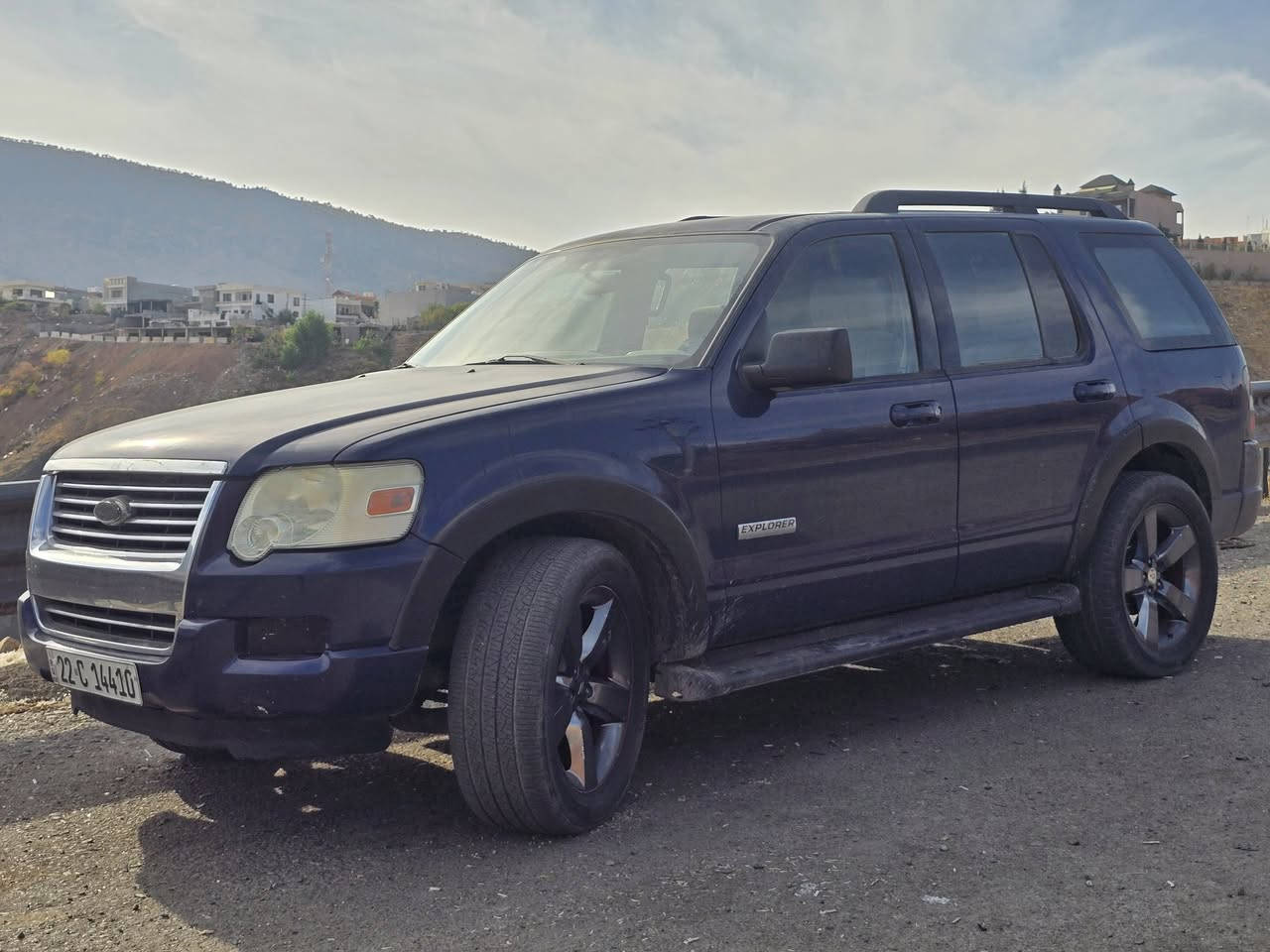 فورد اكسبلور 2007 امريكي ✈️
اربيل مالكها بغداد تحويل مباشر 
قبق الجنطة صبغ و ربع الجاملغ الخلفي 
تحكم ستيرن 
تبريد مركزي ٤ قطع 
ويل رياضي 
و باقي مواصفات الفورد 
للبيع او المراوس 
***********
***********
بغداد _ حي الجهاد _ حي الحسين _ العامرية 📍
بيع او مراوس حسب القناعة 
 100$ و بيها مجال
