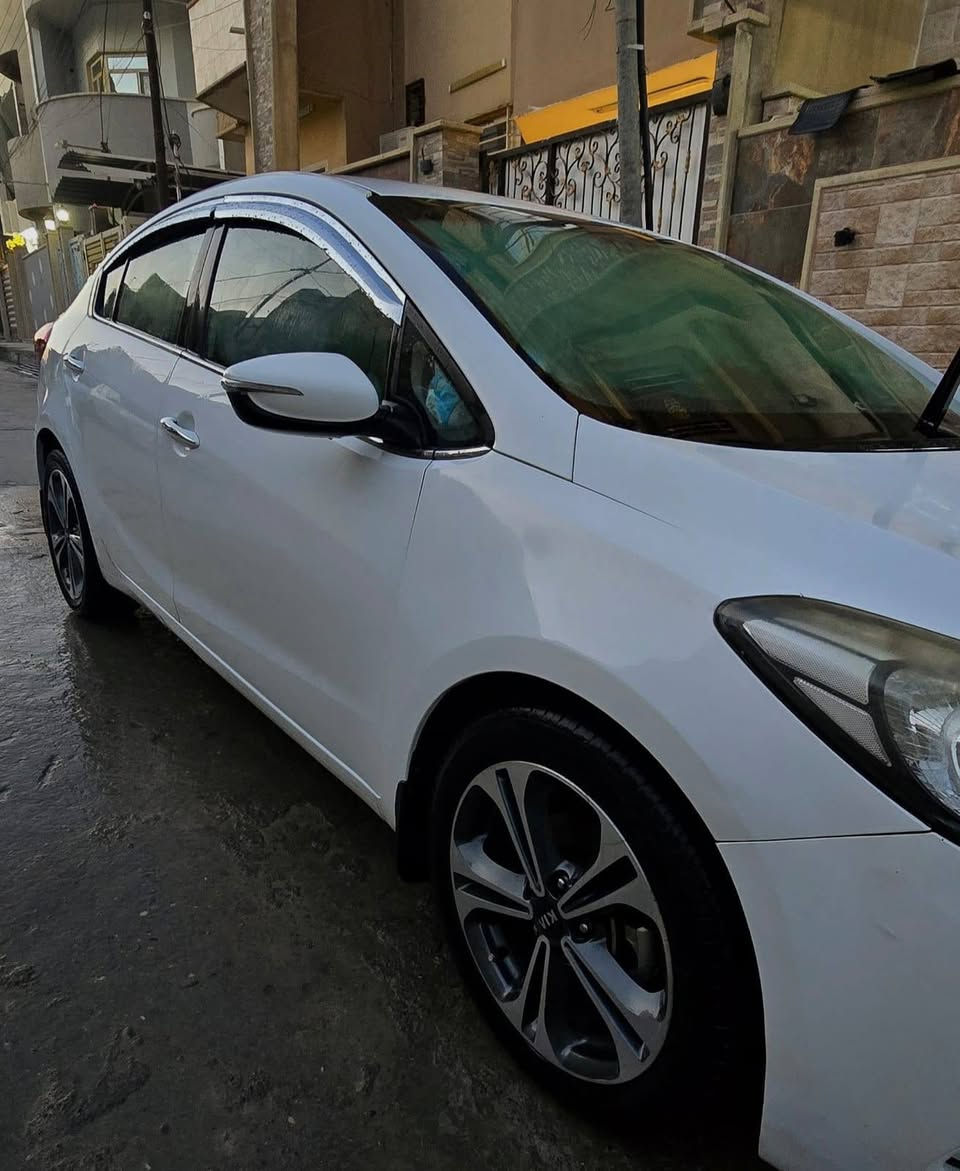 كيا سيراتو 2014
كلين تايتل بدون صبغ
محرك 1.6 دوش المرغوب كوري
3 وضعيات قيادة بل سترين 
فول تحكمات سترين
شفتات بالدرگه 
شاشة ابل كار بلي
قطعتين تبريد 
كامرة خلفي 
مري شفط كهربائي 
ويل كب حجم 17 عدد 5
حساسات امامي خلفي 
لد امامي خلفي 
ترحيب عند التشغيل 
ثنين وسائد هوائية
اربع دسكات 
أربعة ABS
رقم مسطرة الجديد
ارضية جلد 
تخم تايرات جديد
مابيها غرامات
هزة جديد 2025
سنوية جديد 2025 ثاني يوم تحويل
مكاني الموصل
السعر 133$ ورقة
للتواصل فقط ***********
