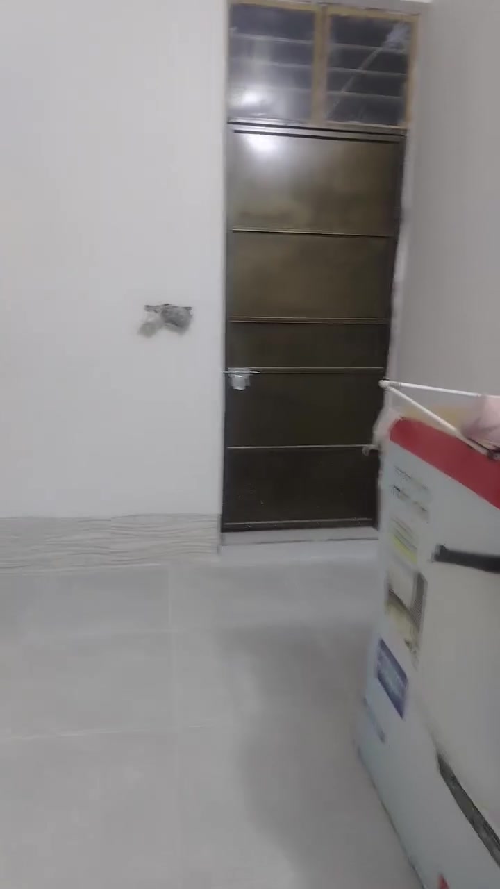 مشتمل جاهز مجهز للبيع
قرب صيدلية طيبة الشارع الثاني
المساحة ١٣٠م
يحتوي على غرفة ٤في٦
هول ٥في٦
مضيف ٥ونص في ٣ ونص
مطبخ ٤ونص
حمام داخلي جاهز
حمام خارجي
كراج سيارة
الأساس رفت
طابوق بازيان درجة أولى
باقي التفاصيل داخل الفديو
للاستفسار ***********
اتصل وبيك خير وتدلل
