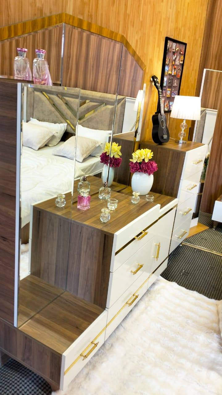 غرفة تركيا 8 قطع نضيفة جدااا اتصال ع الرقم *********** مكان بغداد
