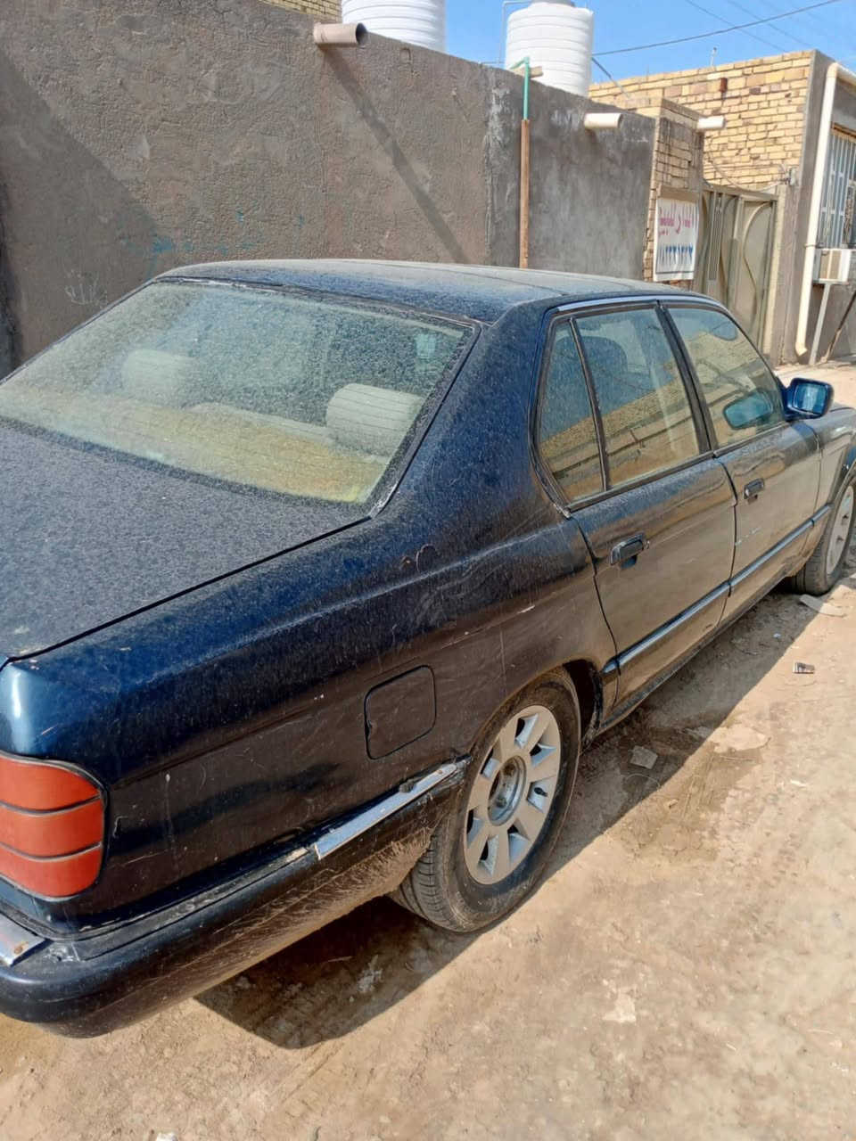 السلام عليكم 
بي ام 735 محرك 8 سلندر كير
تمساح 
محرك وكير شرط تخم تأير رقم بغداد صدامي 
راعيها ما اندله ابيع كوم حديد السعر 16ورقه
العنوان ناصريه

‏‪0773 462 0734‬‏
