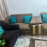 قنفات للبيع  عدد المقاعد ٧ تركي مستعمل نظيفات السعر 200 الف للأتصال 07...