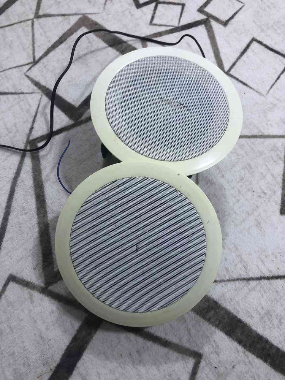 متاح مسجل بلوتوث صقف ثانوي  درجه اولا مستعمل قليل سعره   ٤٥ الف بي مجال قليل  ***********
