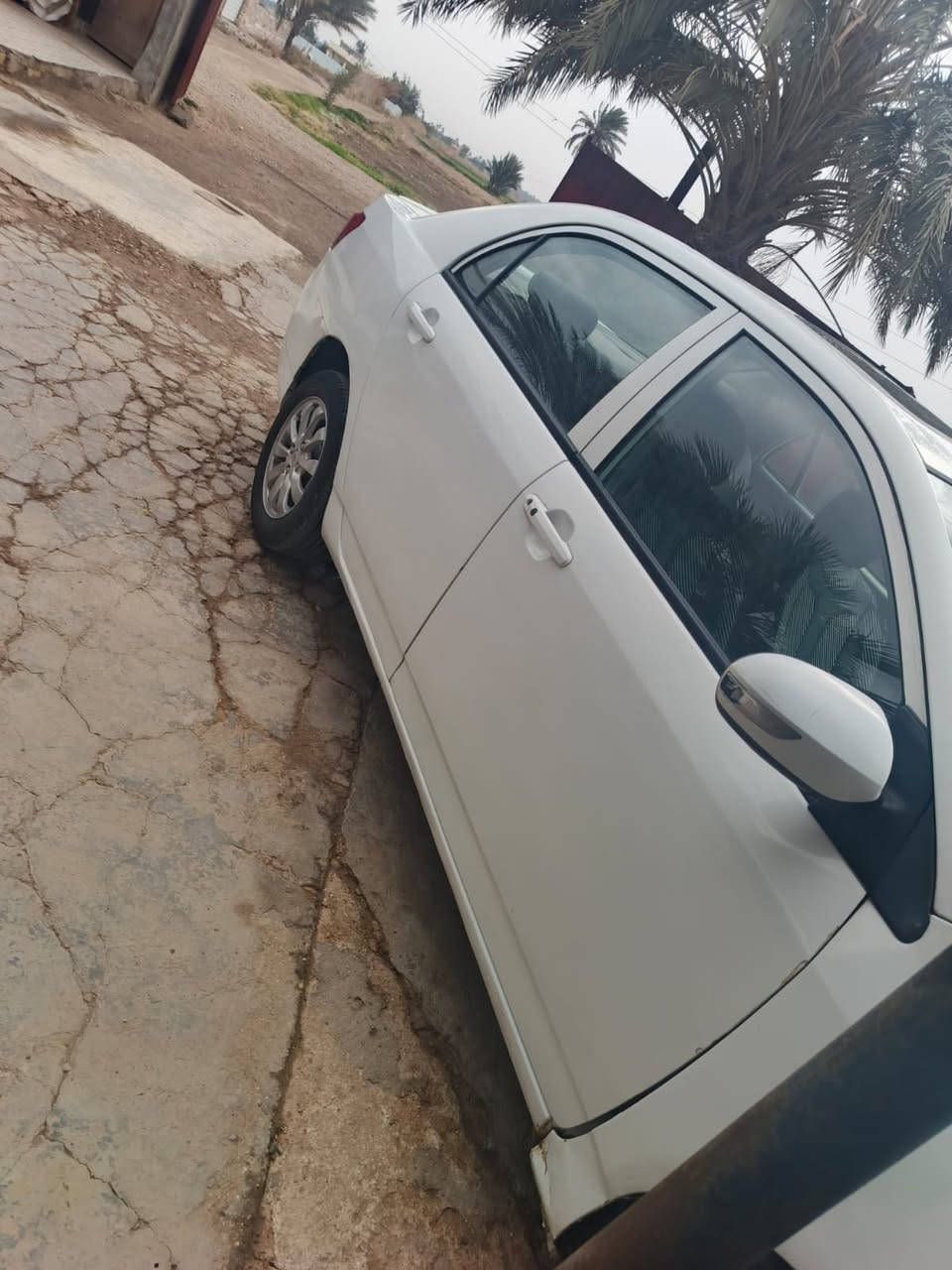 بي وأي دي موديل 2013 رقم بغداد الدولي   فول مواصفات  ويل كب تبريد وتدفئه شغال صدر جديد كير مكينه كله  جديد شويه بالبنيد معجون وصبغ وشويه بالجاملغ معجون وصبغ وبيها بابين وجاملغ صبغ بدون ضرر

السعر 50 ورقه
وبيها مجال 
***********
بغداد اليوسفية معمل زينب او ناحية الرشيد
