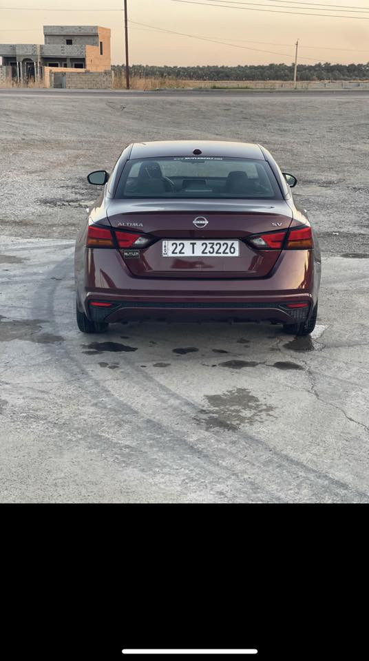 السلام عليكم
نيسان التيما 2024 SV

سياره جديده وكامله وبدون نقص 

ولا كلوب بلدشبول رادارات كامله السياره جامرلغ السايق والباب صبغ

سعره 160 وبيه مجال 
***********
