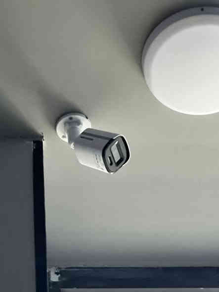 تنصيب كامرات لصالح شركة صرافة في النجف الاشرف 
مستعدون لتجهيز وتنصيب كامرات المراقبة  البراندات العالمية والاصلية في النجف الاشرف
***********
