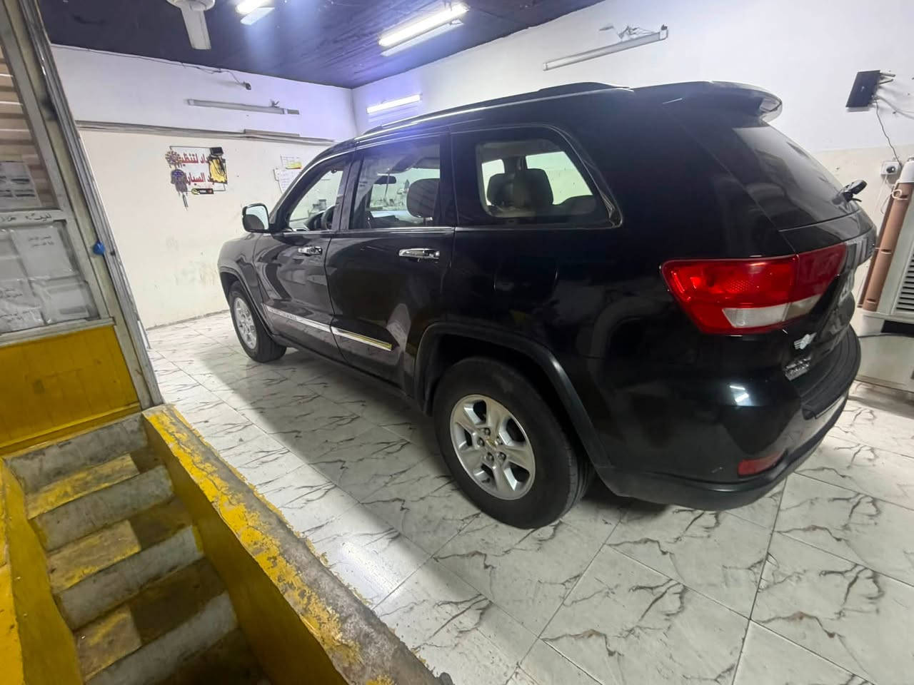 اخوان بيع مستعجل جيب لاريدو 4*4 فور ويل مكينه ٣٦٠٠ رقم اربيل سياره بيه جاملغ وبنيد بدون دواخل عدا بيه رصعه بدنه راس الشاصي وبيع باب مظروب مامصلح وبدايه السقف تكشير سياره كير ومحرك جدد رقم أربيل جديد سياره خير من الله بس ضرف البيع السعر 120ورقه وماكو هيج سعر  مكاني كركوك الشراي يتصل ***********اخوان بيع فقط بيع فقط بدون امراوس وناشر فديو توضيحي
