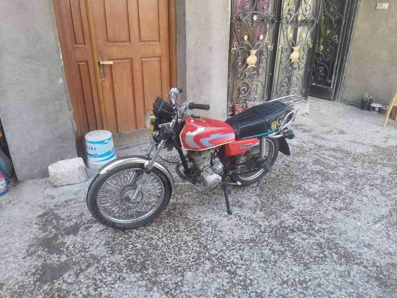 دراجه يراني نامه خمسه كير موديل2020 مكينه ناعمه لاتبخير ولاتنقيص لانضوح شلعه تخبل دبلات شغاله امامي خلفي كهربائيات كامله نقص باتري مكان بغداد البياع سعر 280بيه مجال رقمي ***********
