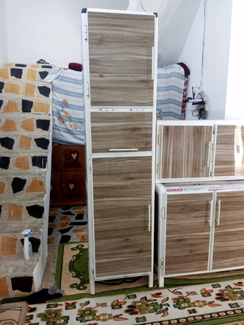 يا رزاق للبيع السعر 660 تسكام الثقيل ويه الزاويه يصير ثلاث امتار والسنك مرمر متر أو ربع الشراي يراسلني خاص ادزله الفيديو والعنوان


**إذا كنت صاحب هذا الإعلان وتريد حذفه لأي سبب، رجاءا أرسل رسالة إلى الدعم الفني**