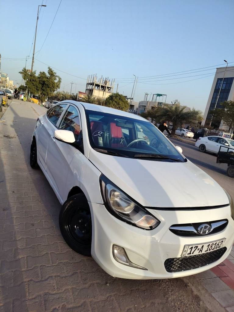 سلام عليكم.     السعر 82
اكسنت 2013
محرك1600 مكينه وكير مكفولات 
رقم دولي بسمي السياره جاهزه بيهه قطع صبغ ابيع حزام  مكاني نجف الشراي يتصل
*********** النجف, العراق
