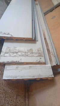 سندويج بنل مستعمل • ٨قطع • ٦م